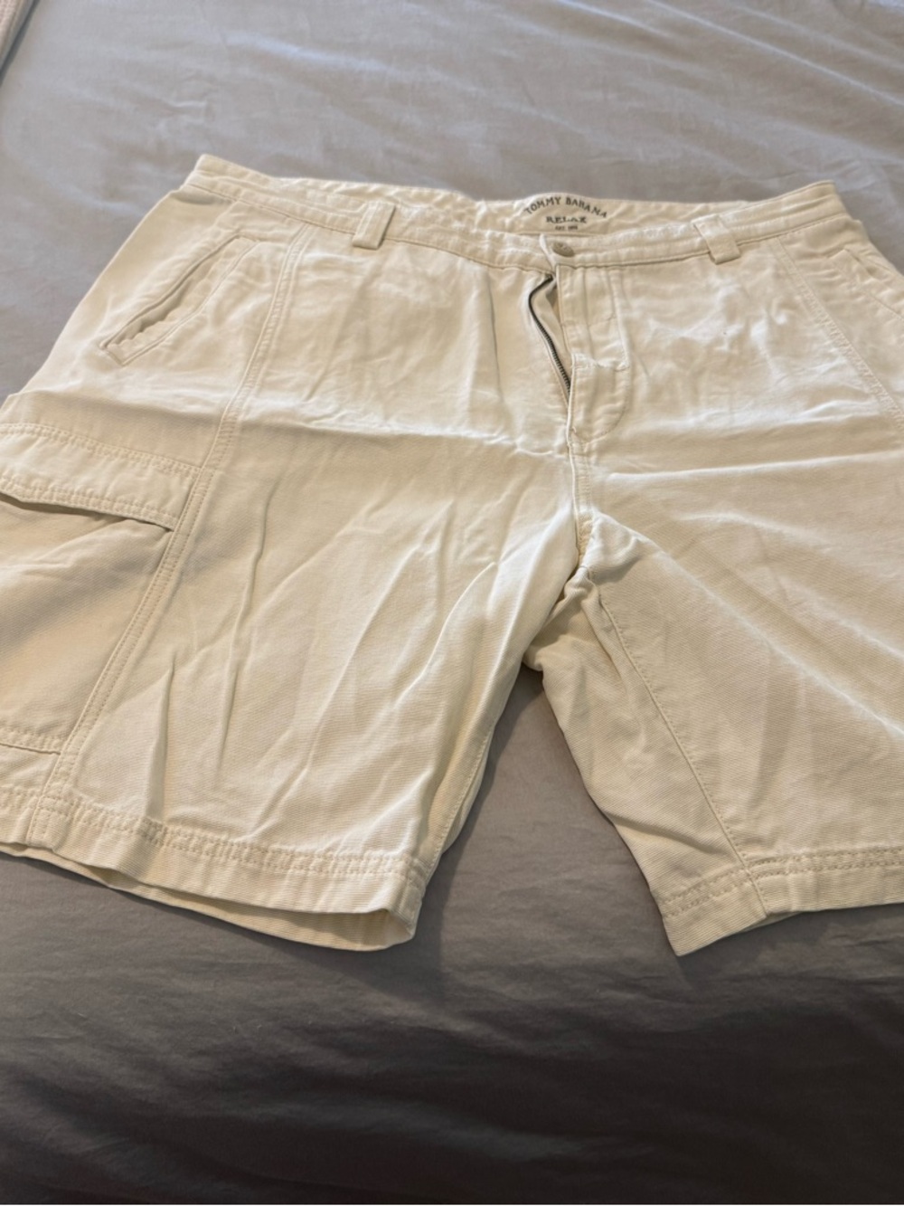 Tommy Bahama Men's Light Cream Cargo Shorts